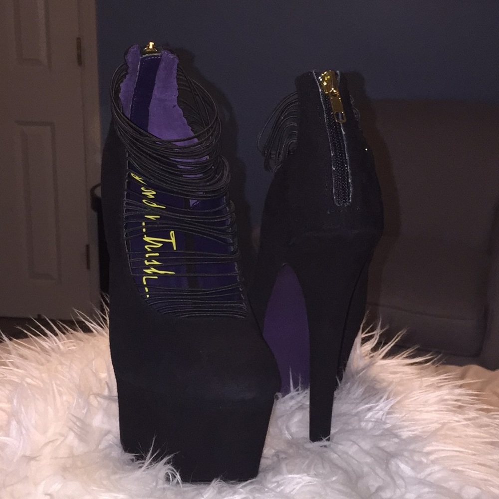 Platform Heels - image 2